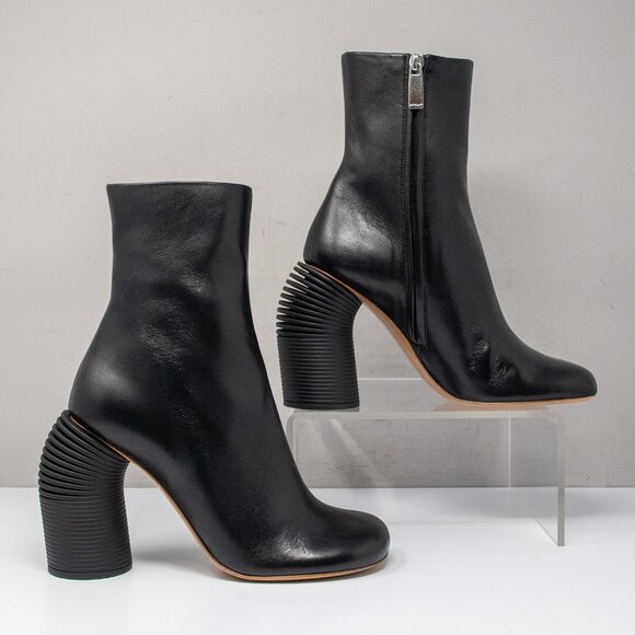 Off-White Tonal Spring 110mm Black Leather Boots, Size 39 EU (9 US) - Picture 2 of 7
